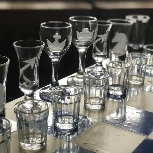 Sklenky na kořalku 30-60ml ŠACHY (32ks)