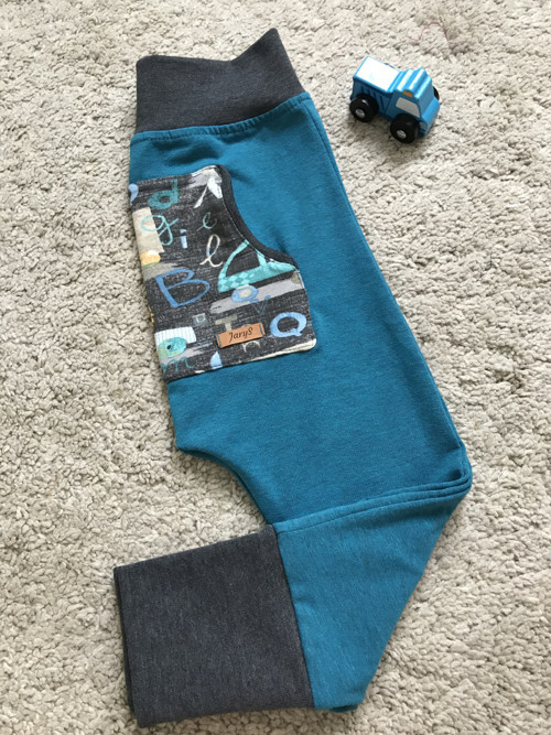 Baggy tepláčky vel.92