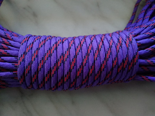 Paracord provázek č. 63 — foto 1