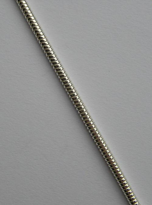 Silnější kulatý stříbrný řetízek - délka 50cm