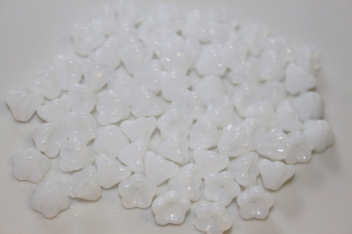Zvonečky - 6/8mm - bílá-alabastr - 15ks