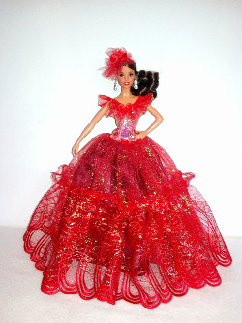 Šaty pro Barbie — foto 1