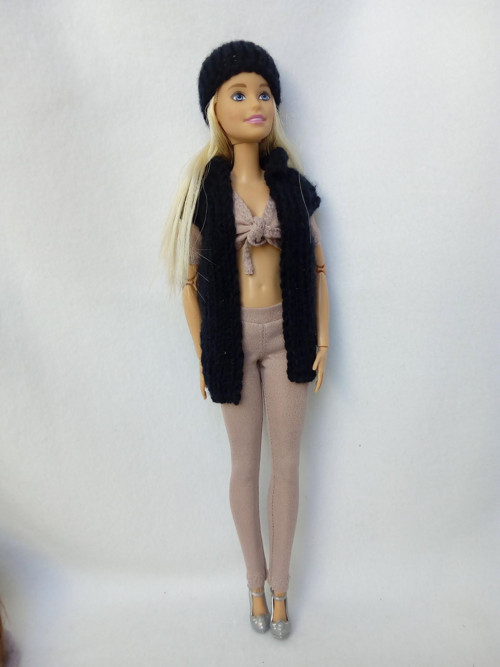 Vestička pro Barbie — foto 1