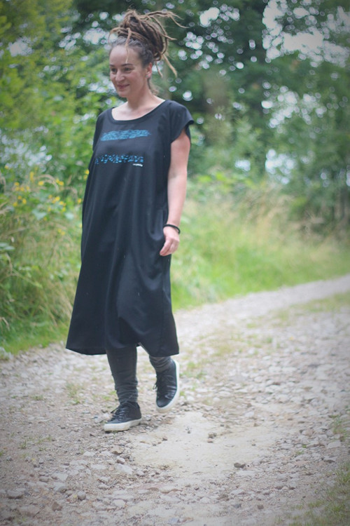 Oversized šaty ... vel. L — foto 1
