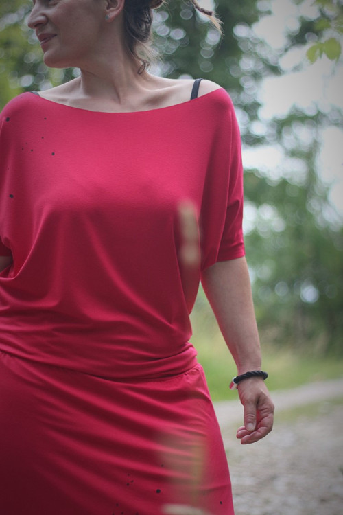 Šaty ... vel. L - XL — foto 1