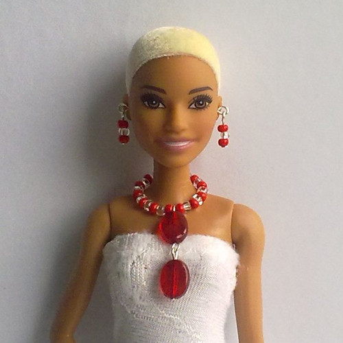 Šperky pro Barbie - náhrdelník, náušnice — foto 1
