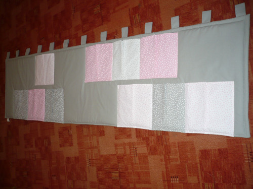 Kapsář za postel 200x50, na přání