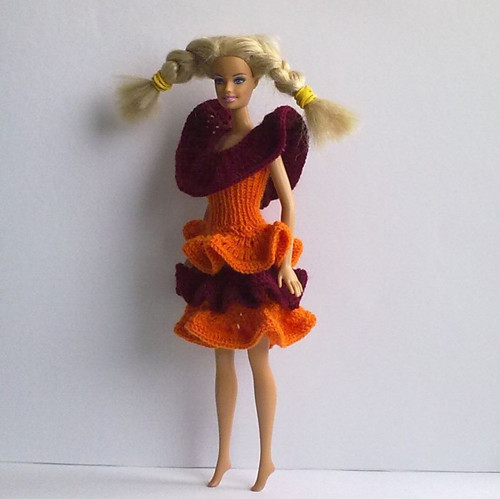 Oblečky pro Barbie - šaty — foto 1