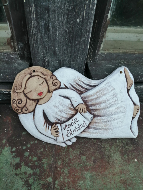 Andílek letící , reliéf — foto 1