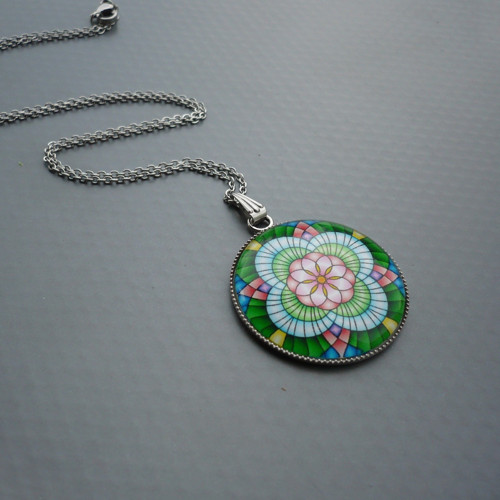 Mandala zelený přívěsek na nerez řetízku