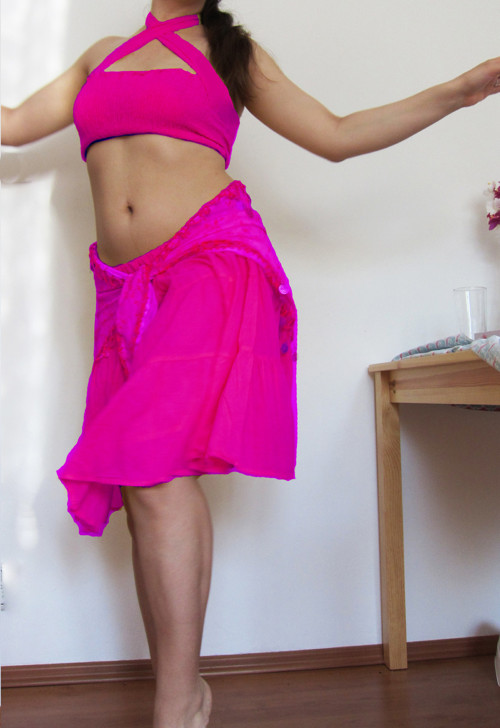 Růžová tanečnice na přání — foto 1