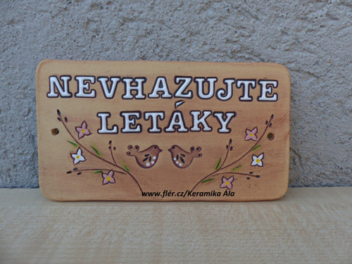 Keramická cedulka ,,NEVHAZUJTE LETÁKY" / SKLADEM