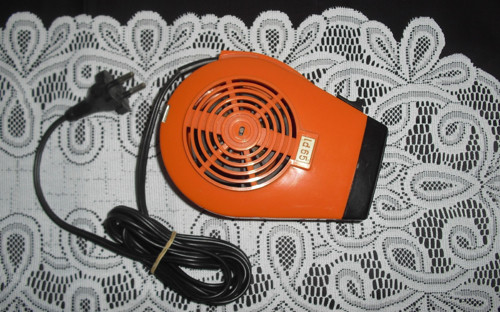 Elektrický FÉN, funkční, zn. Luftdusche LD 65, DDR