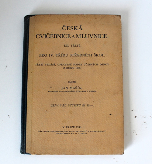 Česká cvičebnice a mluvnice