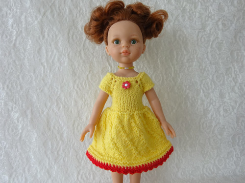 ŠATY (Paola Reina - 32 cm) — foto 1