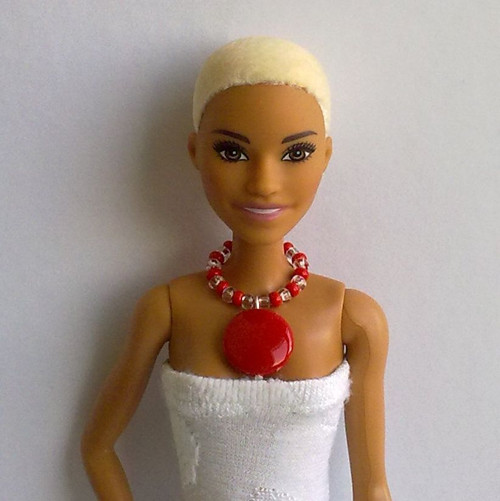 Šperky pro Barbie - náhrdelník — foto 1