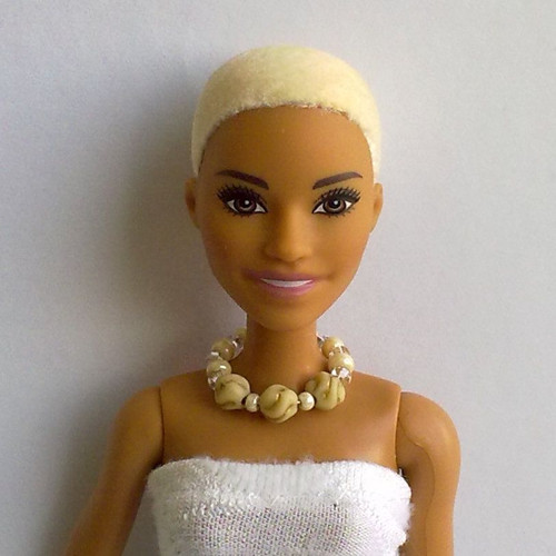 Šperky pro Barbie - náhrdelník — foto 1