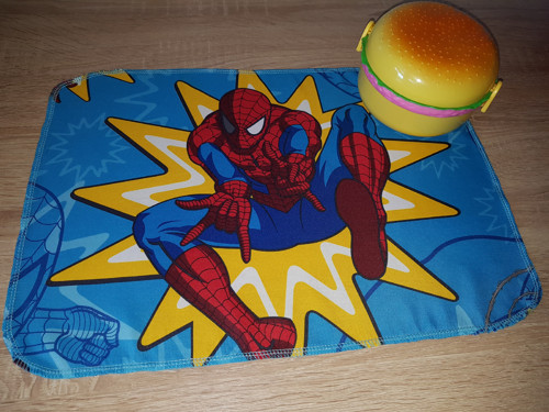 Látkový ubrousek na svačinu, prostírání SPIDERMAN