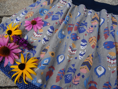 LINEN Indian Feathers