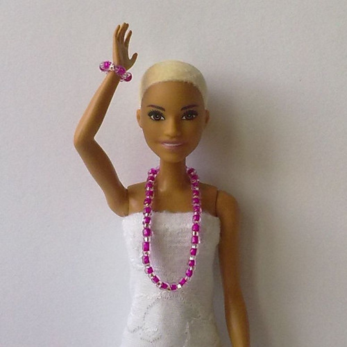 Šperky pro Barbie - náhrdelník, náramek — foto 1