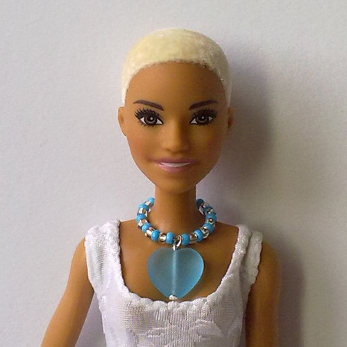 Šperky pro Barbie - náhrdelník — foto 1