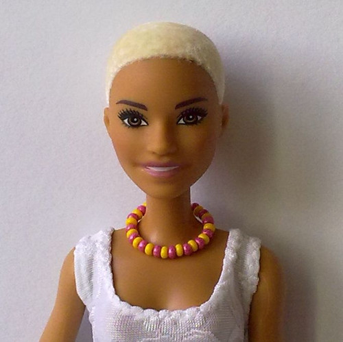 Šperky pro Barbie - náhrdelník — foto 1