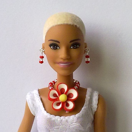 Šperky pro Barbie - náhrdelník, náušnice — foto 1