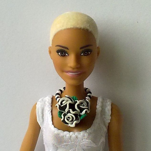Šperky pro Barbie - náhrdelník — foto 1