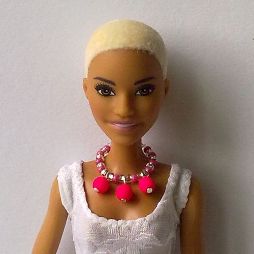 Šperky pro Barbie - náhrdelník - neonový