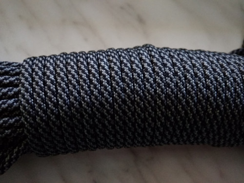 Paracord provázek č. 74 — foto 1