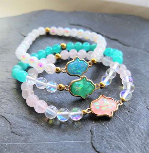Hamsa s opálem*růženín*křišťál aqua aura*náramek