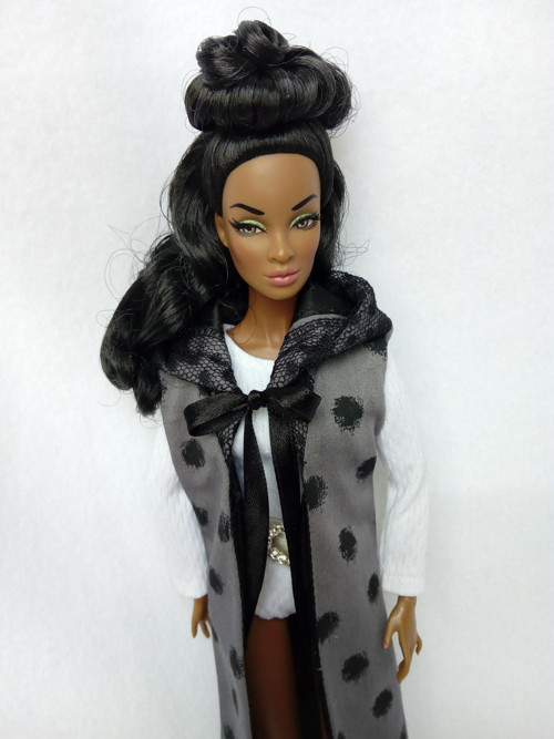 Vestička pro Barbie — foto 1