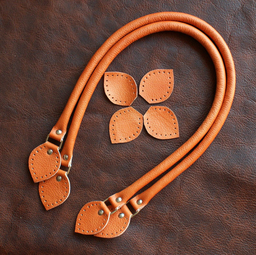 Kožená ucha na kabelku 52 cm - oranžová