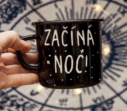 Plecháček - začíná noc!