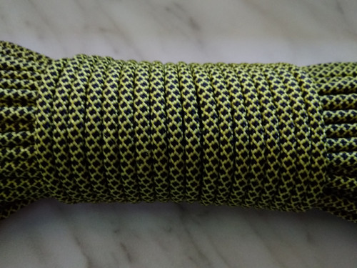 Paracord provázek č. 76