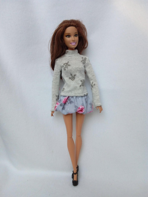 Sukýnka pro Barbie — foto 1
