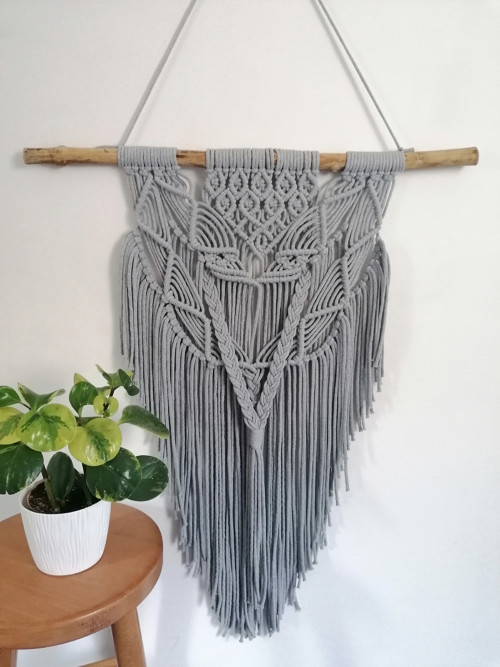 Macrame dekorace v šedé barvě — foto 1