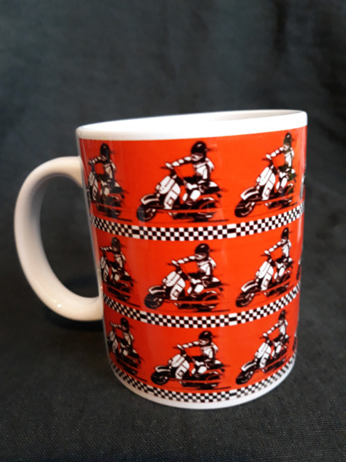 Hrnek s potiskem moto retro