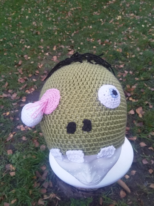 Háčkovaná zombie čepice — foto 1