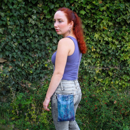 Malá kožená crossbody na mobil
