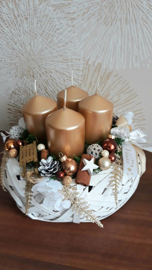 Krásný adventní svícen — foto 1