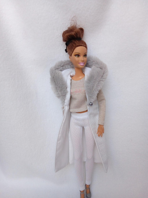 Vestička pro Barbie — foto 1