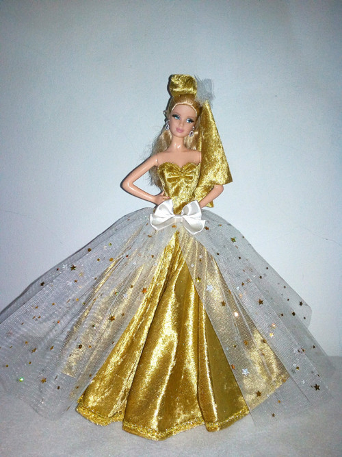 Šaty pro Barbie — foto 1