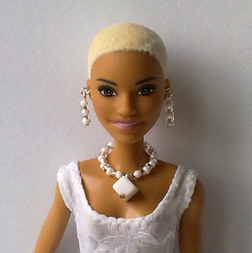 Šperky pro Barbie - náhrdelník, náušnice — foto 1