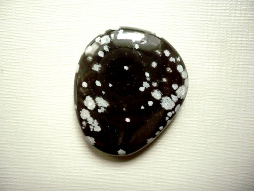Placka - obsidián vločkový 32 mm, č.1084