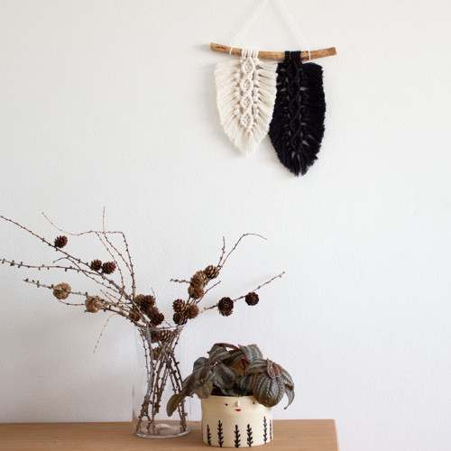 Černobílé macramé lístky malé — foto 1