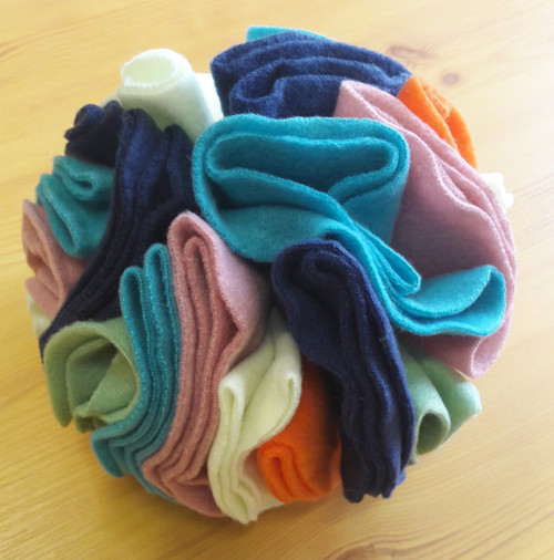 Čmuchací koule - snuffle ball - 16cm — foto 1