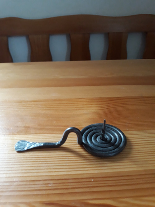Kovaný svícen č. 2 — foto 1