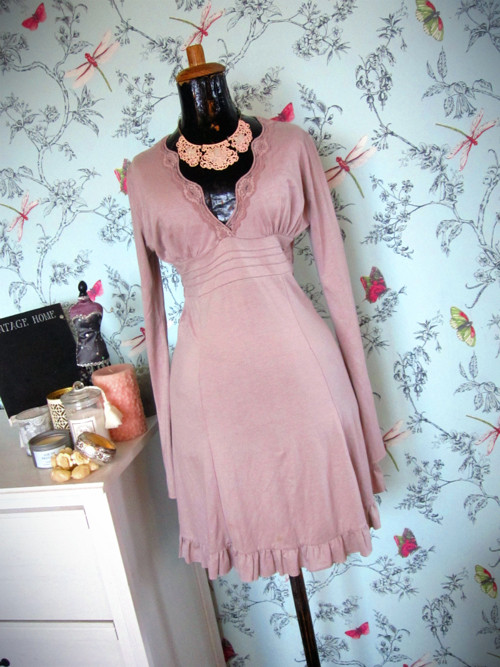Šaty powder pink nostalgické — foto 1