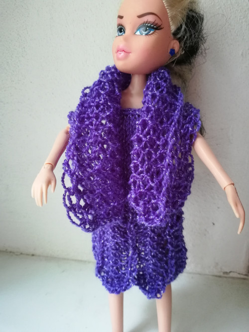 Modré šatičky pro Barbie